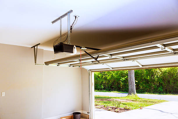 Top rated local Garage Door Panel Replacement specialists in Virginia, IL